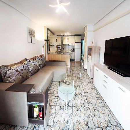 Holiday La Loma Apartment Торрев'єха Екстер'єр фото