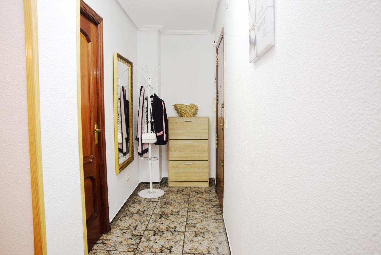 Holiday La Loma Apartment Торрев'єха Екстер'єр фото
